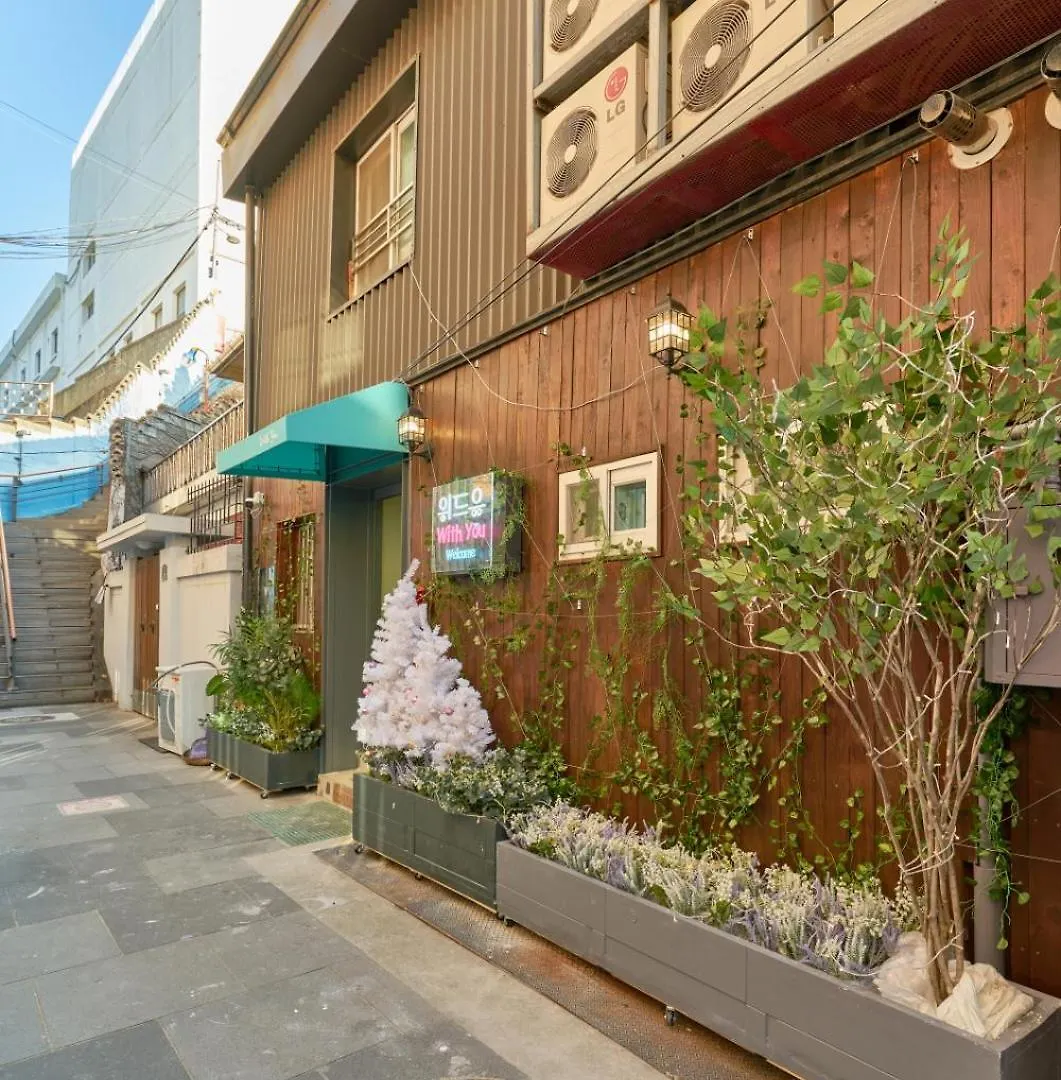 150M From Myeongdong Station, Private Use, Hotel Style Interior, Free Korean Ramen Seoul Apartment