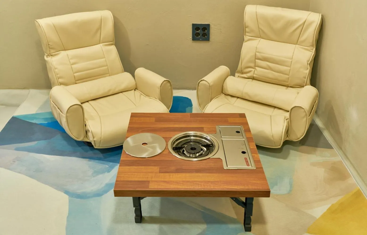 150M From Myeongdong Station, Private Use, Hotel Style Interior, Free Korean Ramen Seoul