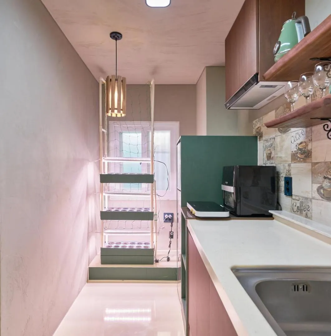 150M From Myeongdong Station, Private Use, Hotel Style Interior, Free Korean Ramen Seoul